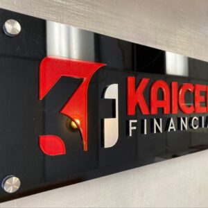 Finansci kapi tabelasi